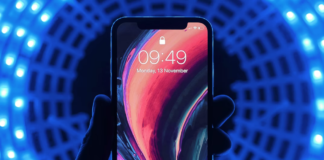 Miksi iPhonen näyttö himmenee jatkuvasti ja miten tämä ongelma korjataan?