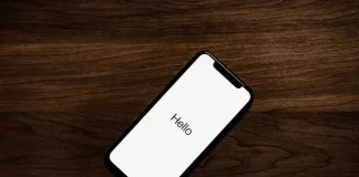 Sovelluksen tietosuojaraportin käyttäminen iPhonessa