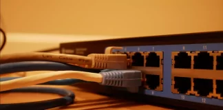 Wi-Fi-yhteyden lisääminen pöytätietokoneeseen