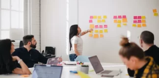 Teamsin sulkeminen Windows 10:ssä