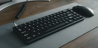 Kuinka liittää näppäimistö ja hiiri Samsung Smart TV:hen